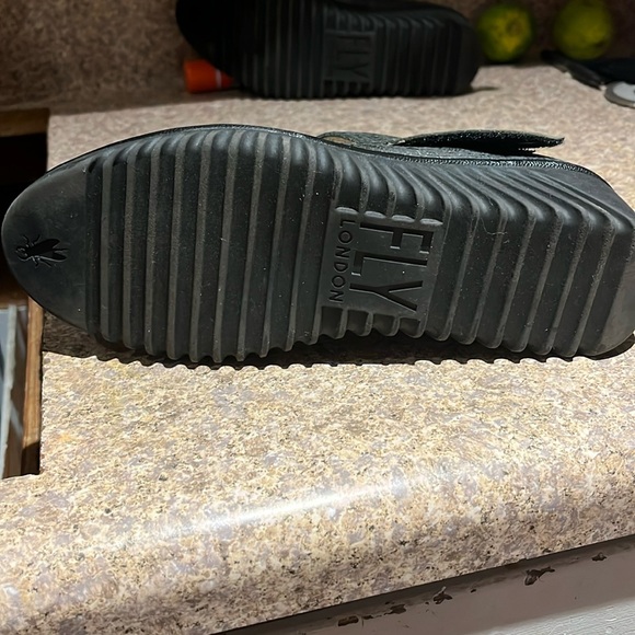 Fly London Mary Jane wedges - Picture 9 of 11